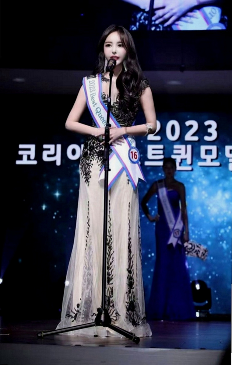 柳營外叫：米勒 |人妻|163cm|53kg|D罩杯|23歲|MM屬性:外貌 身材 美腿 巨乳 白皙 女友 性感   TKV小妹 小隻馬甜美有料